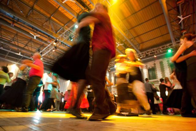 image danse de couple